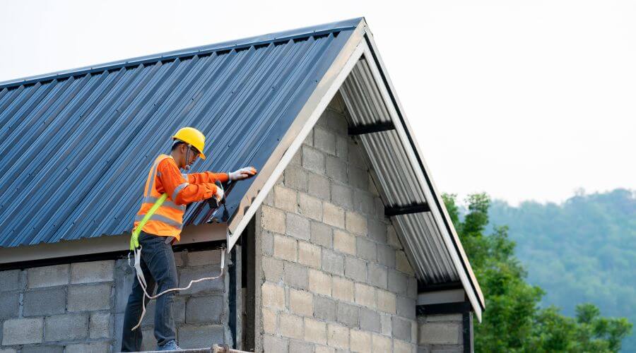 Professional Flat Roofing Installation in Yankeetown, FL